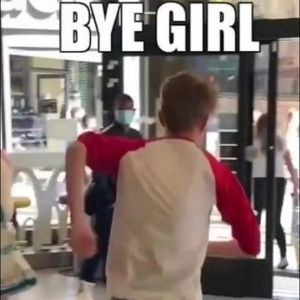 Meet your Posher, Brooke